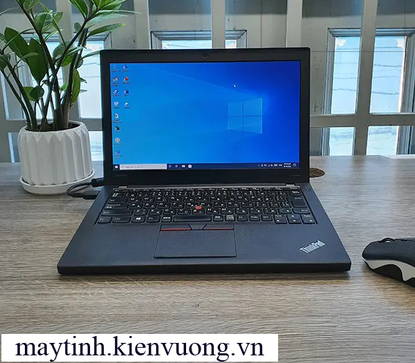 hình ảnh thực tế laptop hình ảnh thực tế laptop
